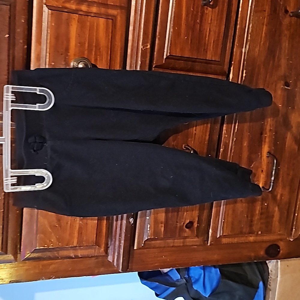 !!.                 Girls 3T Thin sweatpants